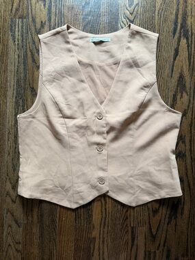 Abercrombie & Fitch Vest